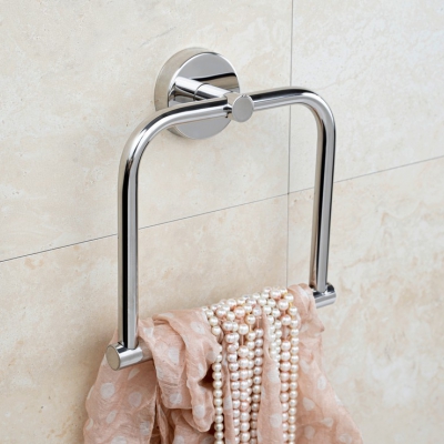 STAINLESS STEEL BATHROOM ACCESSORIES